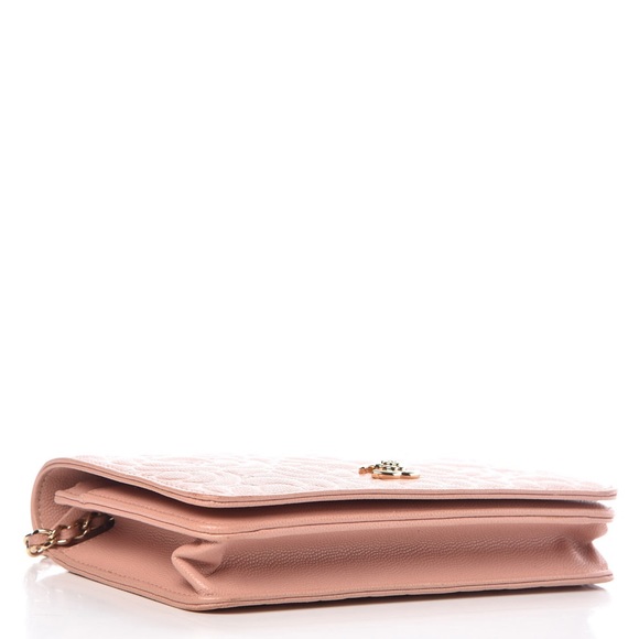 ❗️SOLD❗️{CHANEL} Caviar Camellia Embossed WOC - Picture 3 of 8